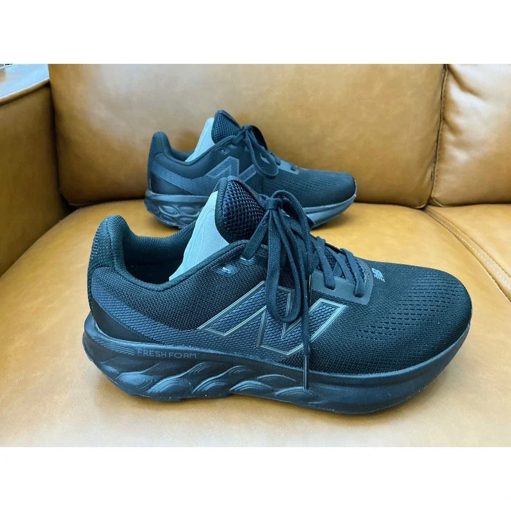 New Balance Fresh Foam 520 v9 Womens 8 Black Excellent Running Shoes W520LT9